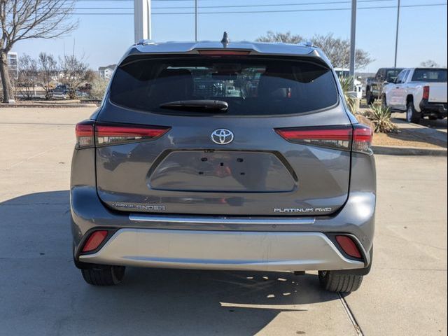 2021 Toyota Highlander Platinum