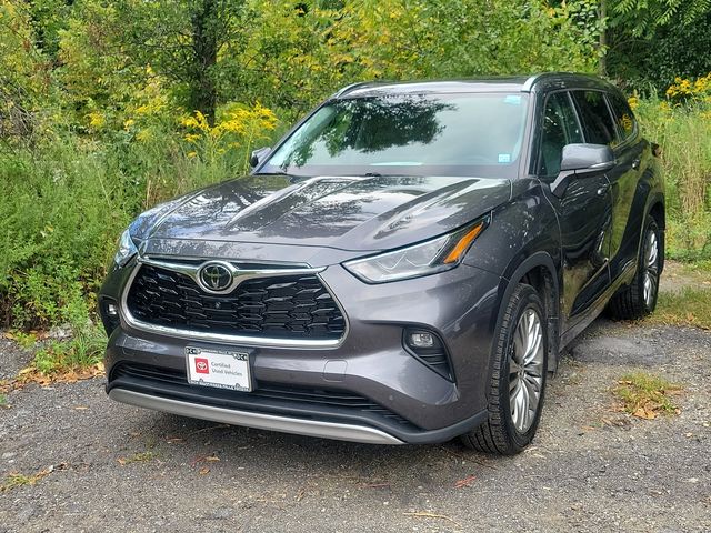 2021 Toyota Highlander Platinum