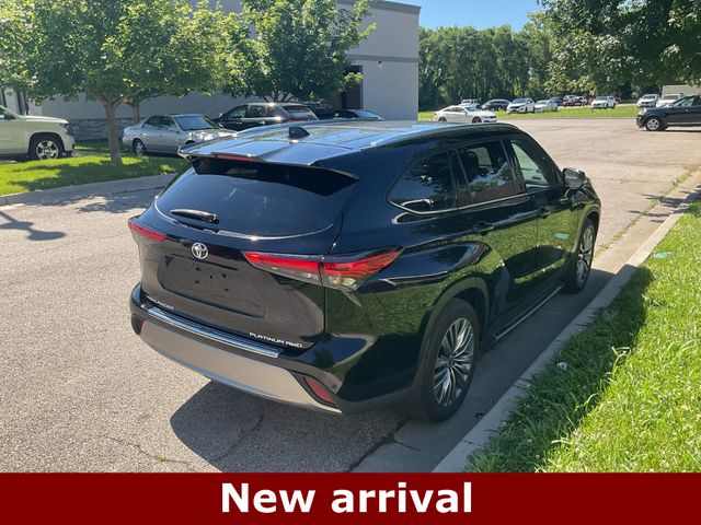 2021 Toyota Highlander Platinum