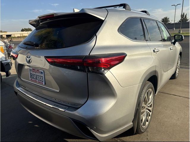 2021 Toyota Highlander Platinum