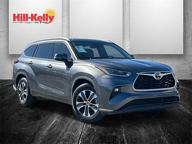 2021 Toyota Highlander XLE