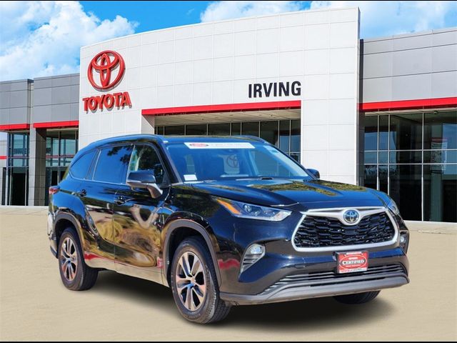 2021 Toyota Highlander XLE