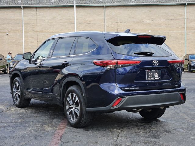 2021 Toyota Highlander XLE