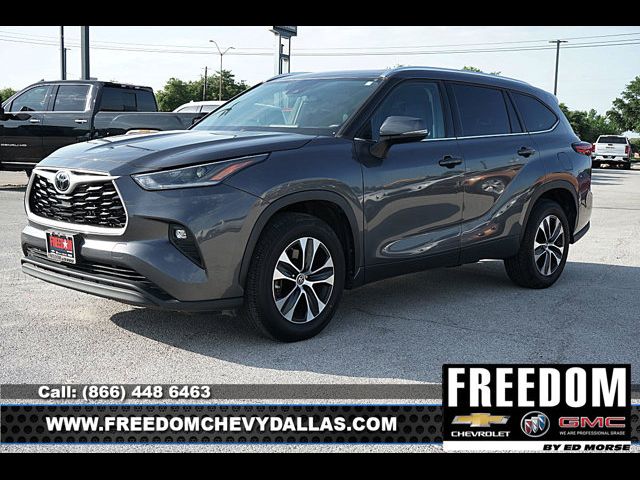 2021 Toyota Highlander XLE