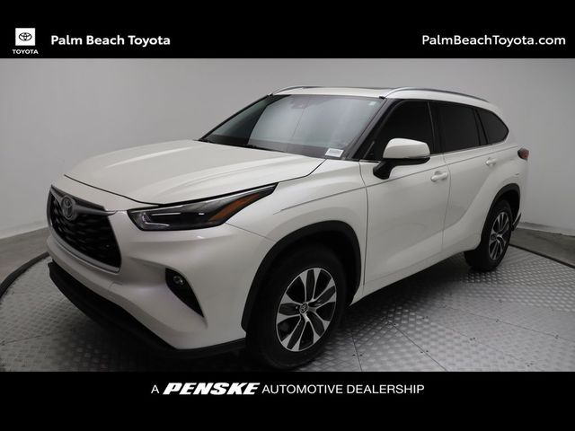 2021 Toyota Highlander XLE