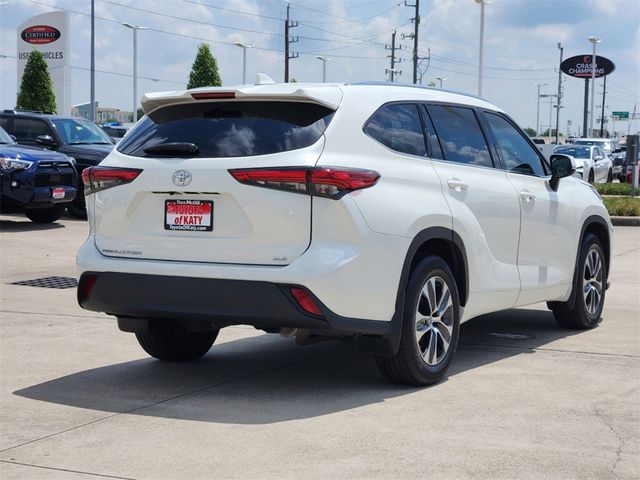 2021 Toyota Highlander XLE