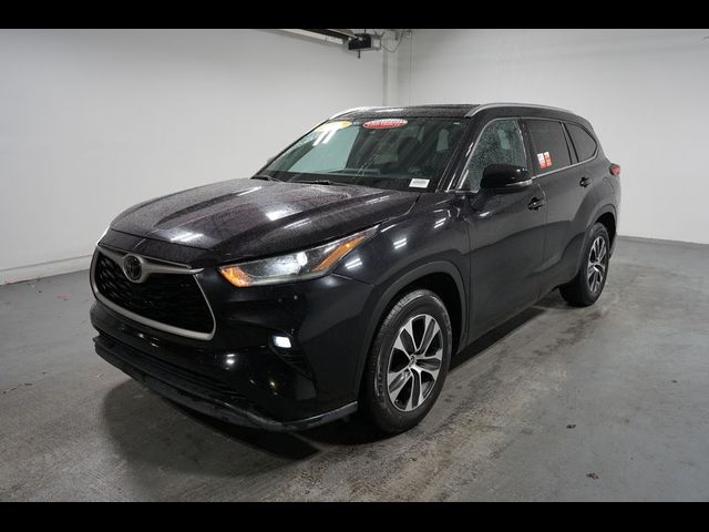 2021 Toyota Highlander XLE