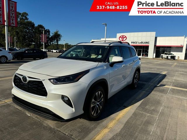 2021 Toyota Highlander XLE