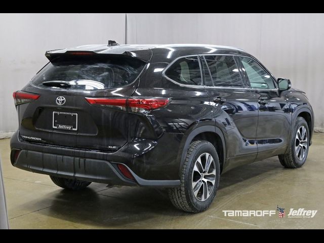 2021 Toyota Highlander XLE