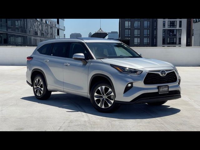 2021 Toyota Highlander XLE