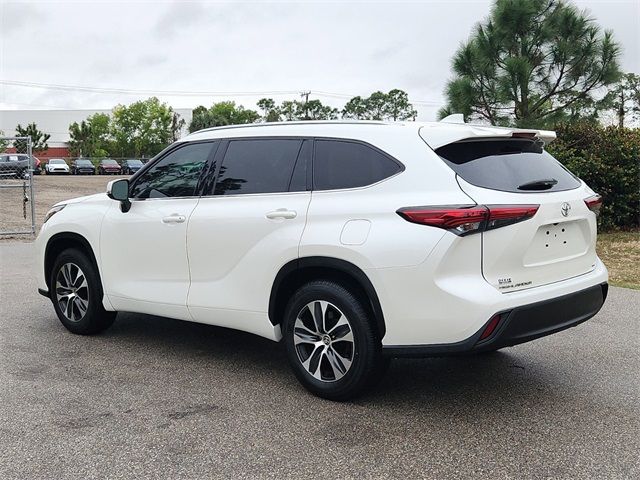 2021 Toyota Highlander XLE