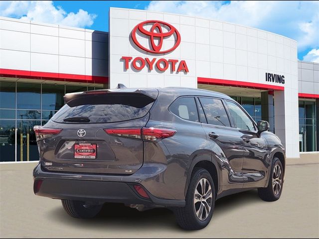 2021 Toyota Highlander XLE