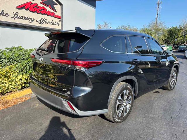 2021 Toyota Highlander XLE