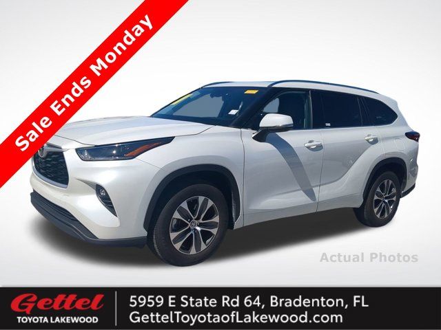 2021 Toyota Highlander XLE