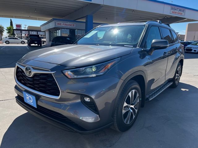 2021 Toyota Highlander XLE