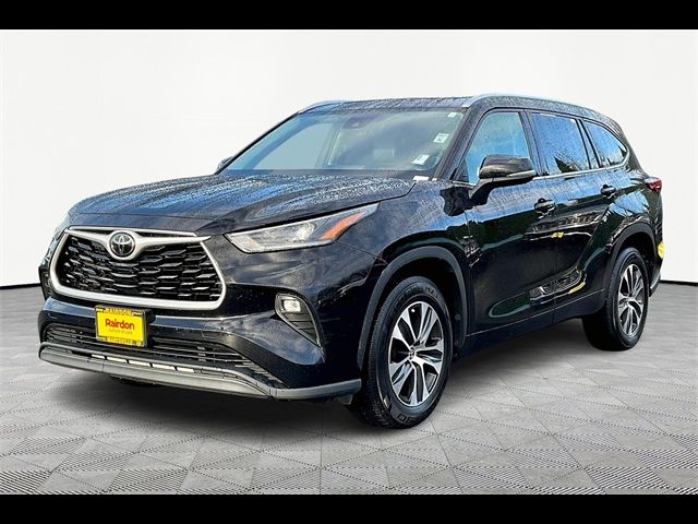 2021 Toyota Highlander XLE