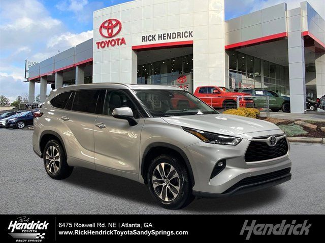 2021 Toyota Highlander XLE