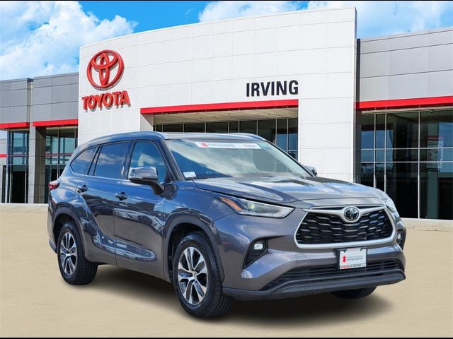 2021 Toyota Highlander XLE