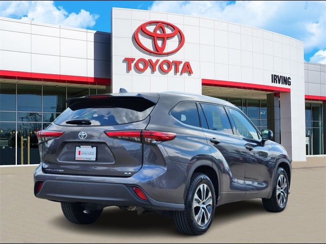 2021 Toyota Highlander XLE