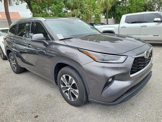 2021 Toyota Highlander XLE