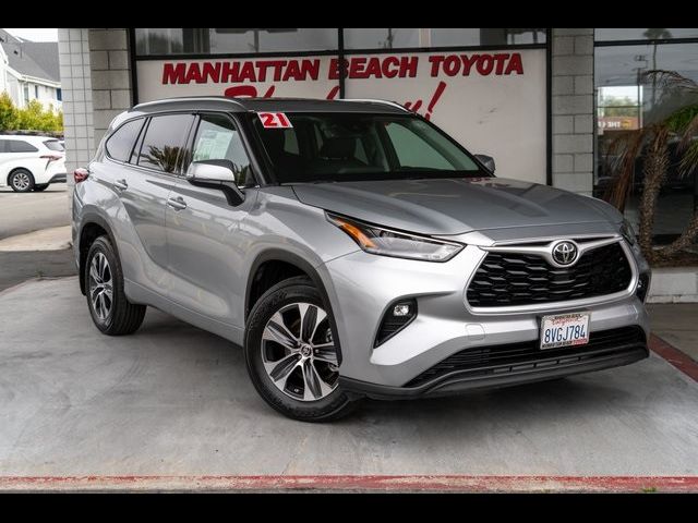 2021 Toyota Highlander XLE