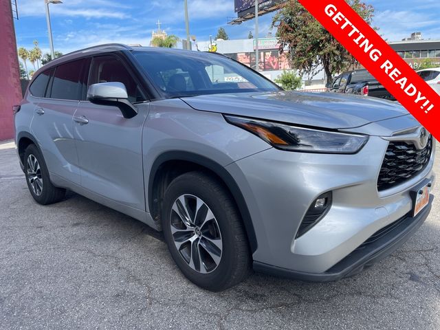 2021 Toyota Highlander XLE