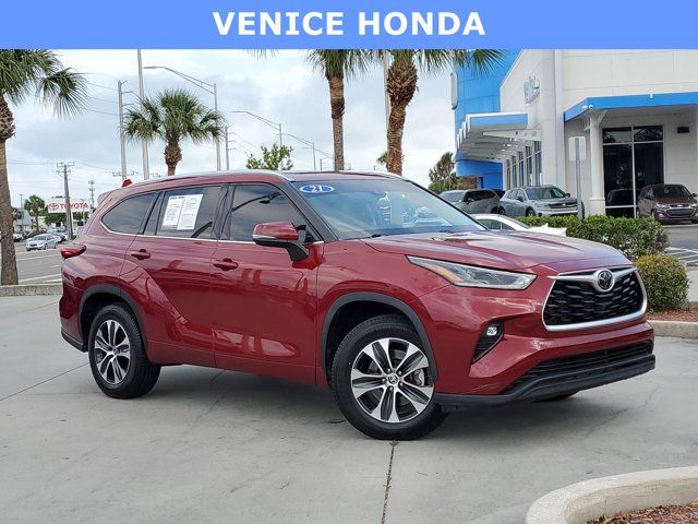 2021 Toyota Highlander XLE