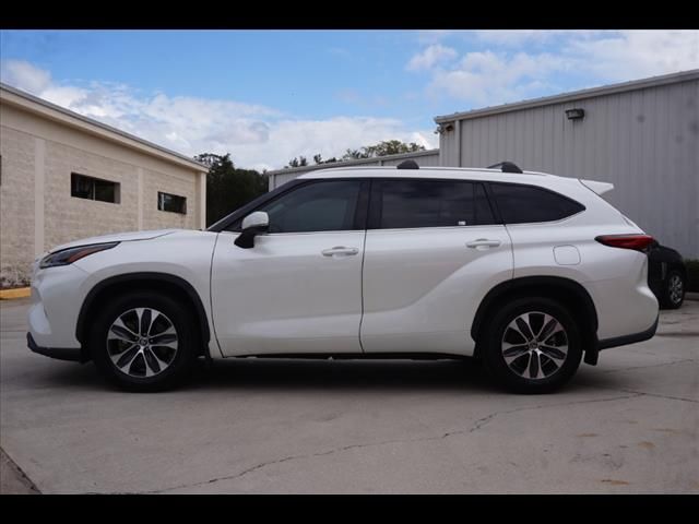 2021 Toyota Highlander XLE