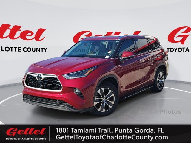 2021 Toyota Highlander XLE