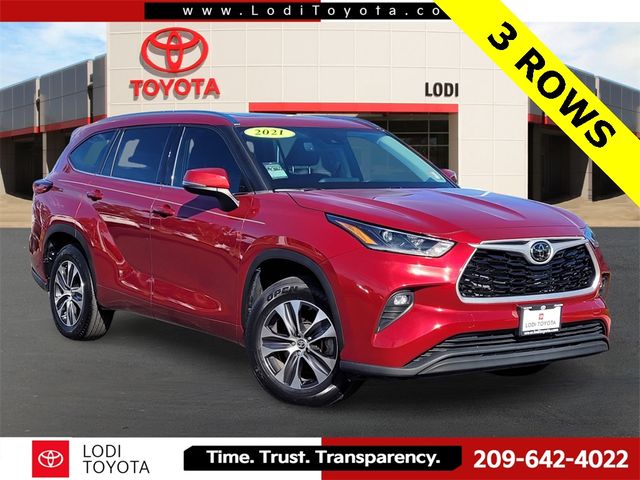 2021 Toyota Highlander XLE