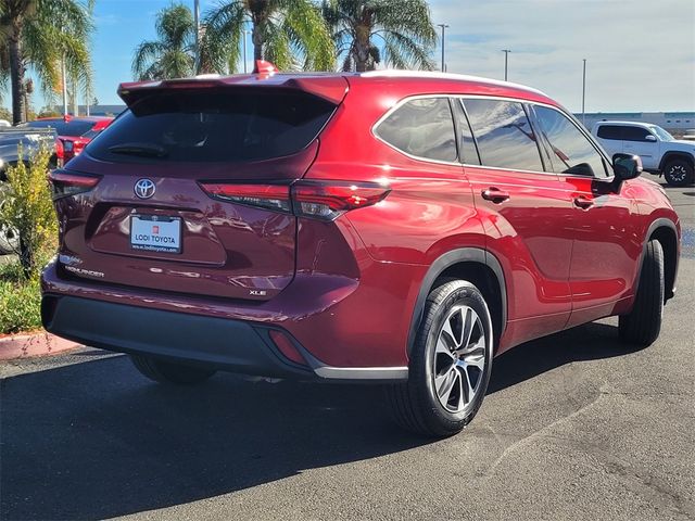 2021 Toyota Highlander XLE