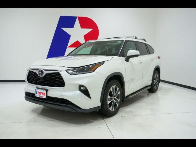 2021 Toyota Highlander XLE