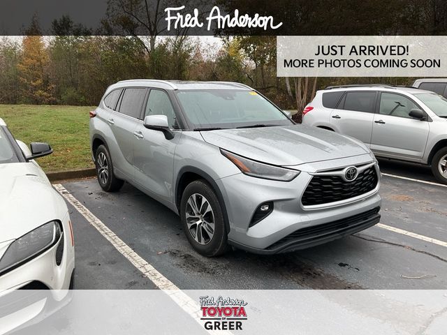 2021 Toyota Highlander XLE