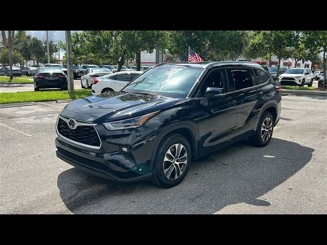 2021 Toyota Highlander XLE