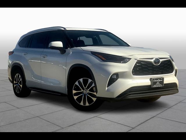 2021 Toyota Highlander XLE