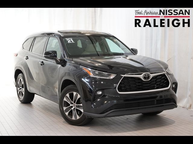 2021 Toyota Highlander XLE