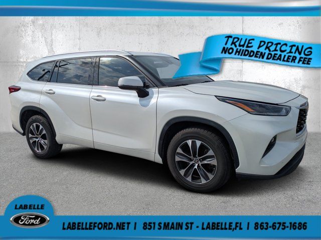 2021 Toyota Highlander XLE