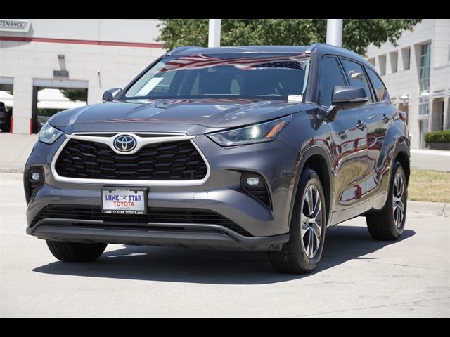 2021 Toyota Highlander XLE