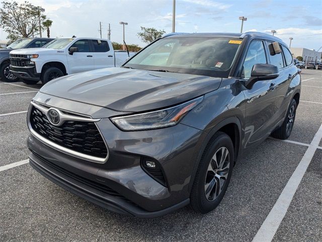 2021 Toyota Highlander XLE