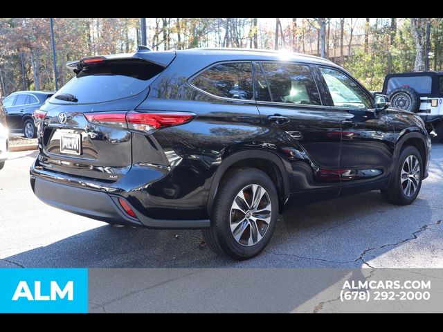 2021 Toyota Highlander XLE