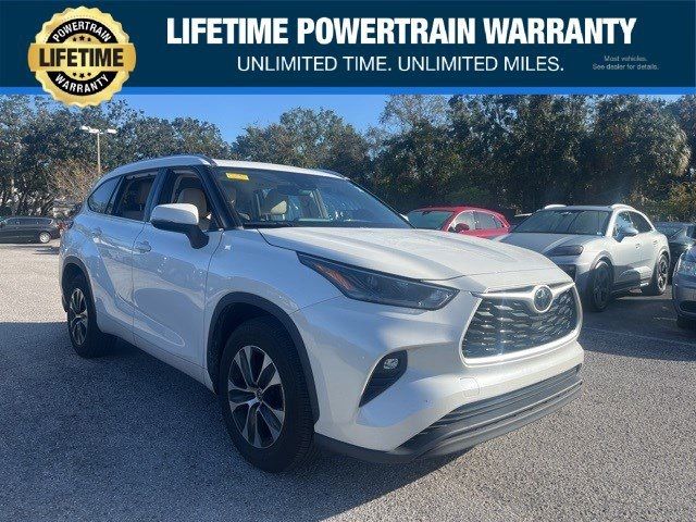 2021 Toyota Highlander XLE