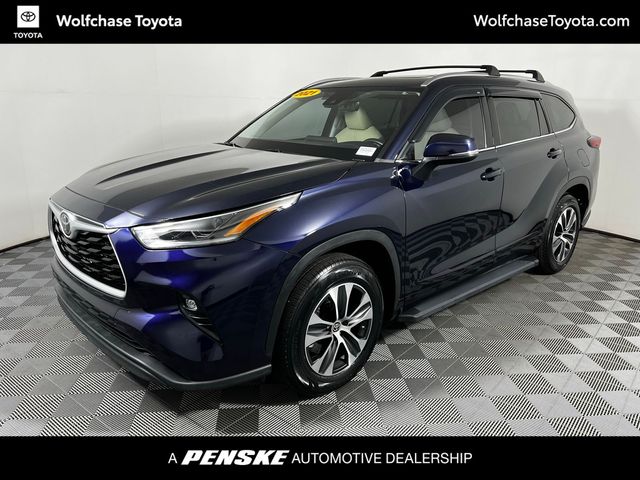 2021 Toyota Highlander XLE