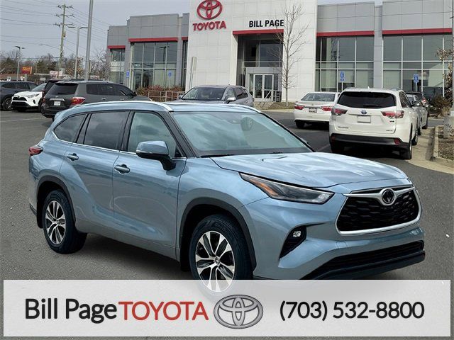 2021 Toyota Highlander XLE