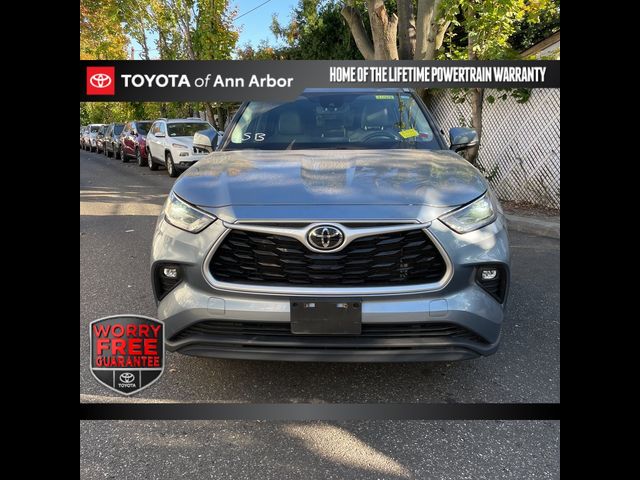 2021 Toyota Highlander XLE