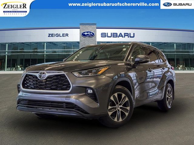 2021 Toyota Highlander XLE