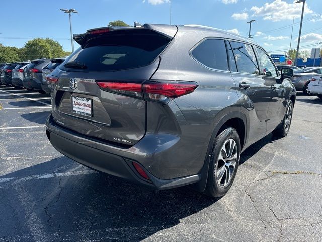 2021 Toyota Highlander XLE