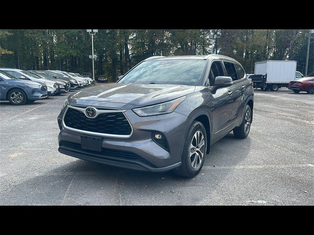 2021 Toyota Highlander XLE