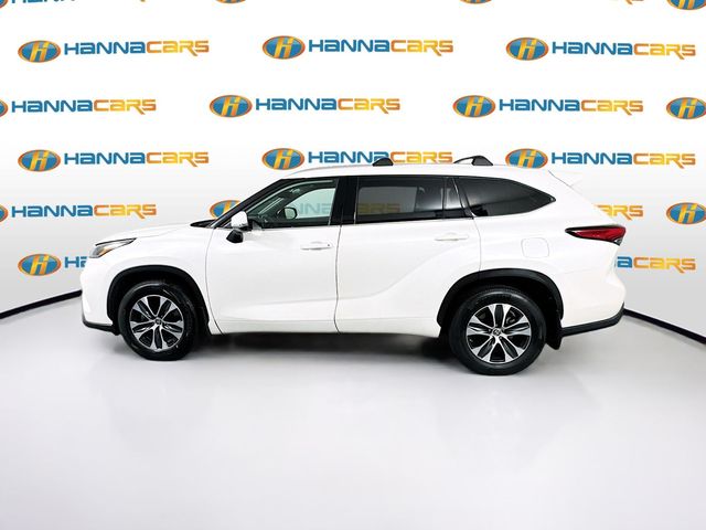 2021 Toyota Highlander XLE