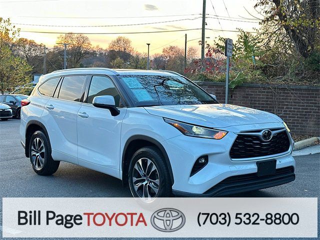 2021 Toyota Highlander XLE