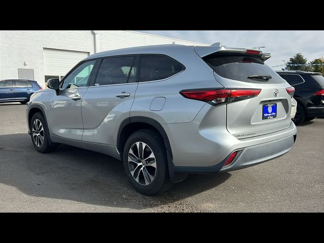 2021 Toyota Highlander XLE